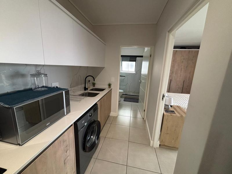 To Let 1 Bedroom Property for Rent in Richwood Western Cape